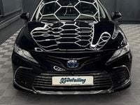 Second-hand Toyota Camry Luxury 218 CP (160 kW) 2022 Culoarenegru Berlinǎ