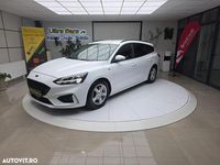 Second-hand Ford Focus 150 CP (110 kW) 2018 Culoarealb Break