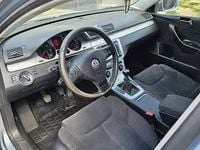 Second-hand VW Passat 170 CP (125 kW) 2008 Albastru Berlinǎ