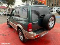 Second-hand Suzuki Grand Vitara 109 CP (80 kW) 2002 Verde SUV