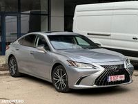 Second-hand Lexus ES300H Executive Line 218 CP (160 kW) 2024 Culoaregri Berlinǎ