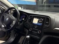 Second-hand Renault Mégane IV Intens 140 CP (102 kW) 2019 Culoaremaro Berlinǎ