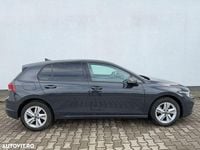 Second-hand VW Golf VIII Life 116 CP (85 kW) 2020 Culoaregri Hatchback