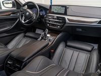 second-hand BMW 530 Seria 5 i Aut. Luxury Line