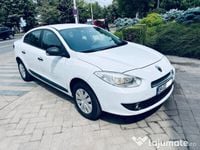 Second-hand Renault Fluence 110 CP (80 kW) 2011 Alb Berlinǎ