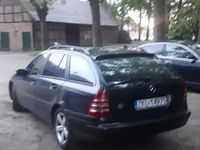 Second-hand Mercedes C220 150 CP (110 kW) 2003