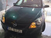 Second-hand Opel Astra 105 CP (77 kW) 2004 Hatchback