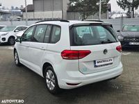 Second-hand VW Touran Comfortline 115 CP (84 kW) 2017 Culoarealb Monovolum