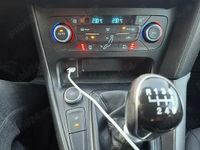 Second-hand Ford Focus Titanium 120 CP (88 kW) 2018 Albastru Hatchback