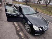 Second-hand Mercedes E220 170 CP (125 kW) 2012 Culoarenegru Break