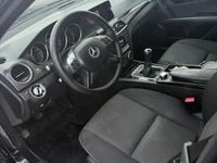 Second-hand Mercedes C200 136 CP (100 kW) 2012 Negru Berlinǎ