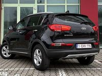 Second-hand Kia Sportage 115 CP (84 kW) 2016 Culoarenegru SUV