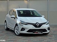 Second-hand Renault Clio V Business 140 CP (102 kW) 2021 Culoarealb Hatchback
