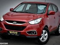 Second-hand Hyundai ix35 Comfort 116 CP (85 kW) 2011 Culoarerosu SUV