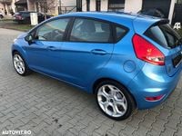 Second-hand Ford Fiesta Trend 70 CP (51 kW) 2010 Culoarealbastru Hatchback