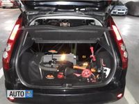 Second-hand Ford Fiesta 68 CP (50 kW) 2007 Negru Hatchback