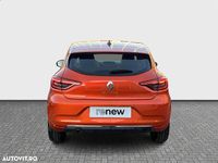 Second-hand Renault Clio V Techno 90 CP (66 kW) 2022 Culoareportocaliu Hatchback