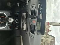 Second-hand Renault Scénic III 110 CP (80 kW) 2011 Negru Monovolum