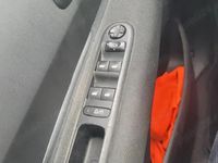 Second-hand Peugeot 5008 160 CP (117 kW) 2011 Argintiu Monovolum