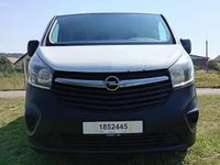Second-hand Opel Vivaro 120 CP (88 kW) 2016 Alb Monovolum