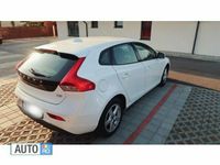 Second-hand Volvo V40 120 CP (88 kW) 2016 Alb Break