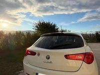 Second-hand Alfa Romeo Giulietta 170 CP (125 kW) 2012 Hatchback