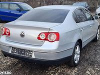 Second-hand VW Passat Comfortline 122 CP (89 kW) 2009 Culoaregri Berlinǎ