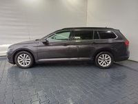 Second-hand VW Passat Comfortline 150 CP (110 kW) 2022 Gri mediu  normal Break