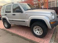 Second-hand Jeep Cherokee 150 CP (110 kW) 2004 Argintiu SUV