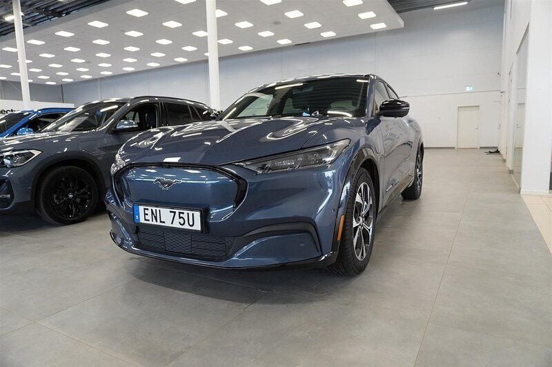 Okänd Begagnad 2021 Ford Mustang Mach-E Premium SUV | 419 900 kr (Superpris) - Bild 1/4