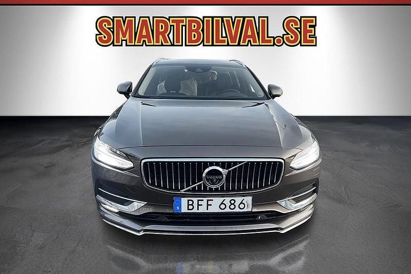 Begagnad Volvo V90 Inscription 190 HK (139 kW) 2017 Brunmetallic Kombi