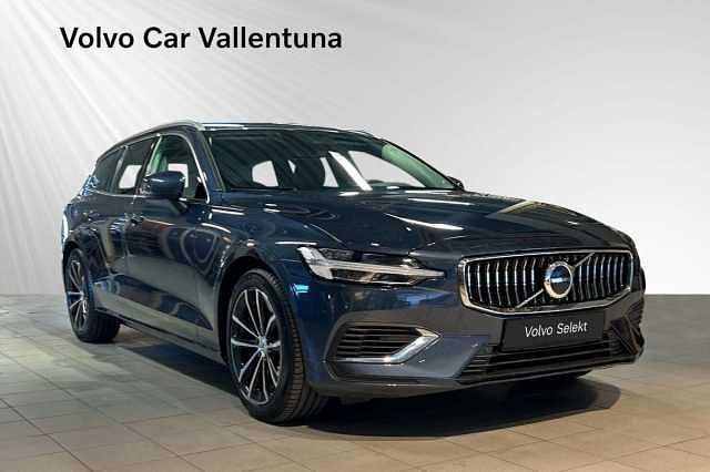 Begagnad Volvo V60 Plus 355 HK (261 kW) 2024 Blå Kombi