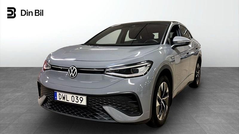 Grå Begagnad 2022 VW ID.5 Pro SUV | 369 800 kr (Dyr) - Bild 1/4