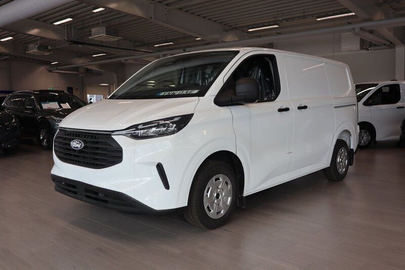 Vit (frozen white) Ny 2025 Ford Transit Custom Van | 533 193 kr (Marknadspris) - Bild 1/4