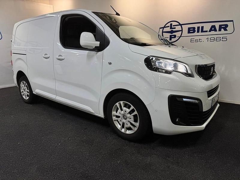 Vit Begagnad 2018 Peugeot Expert Van | 149 000 kr (Bra pris) - Bild 1/4