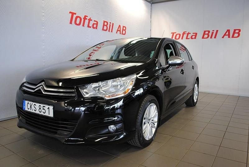 Begagnad Citroën C4 131 HK (96 kW) 2014 Svart Halvkombi