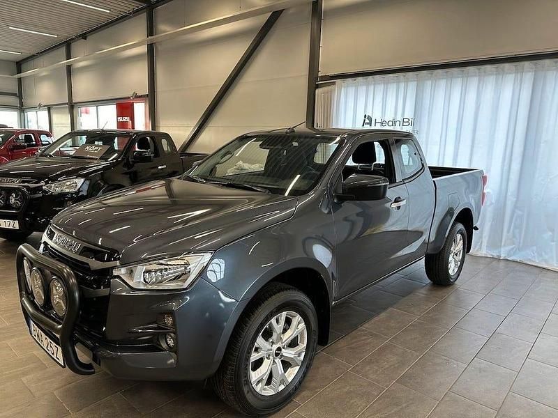 Grå Begagnad 2024 Isuzu D-Max Pickup | 529 875 kr - Bild 1/4