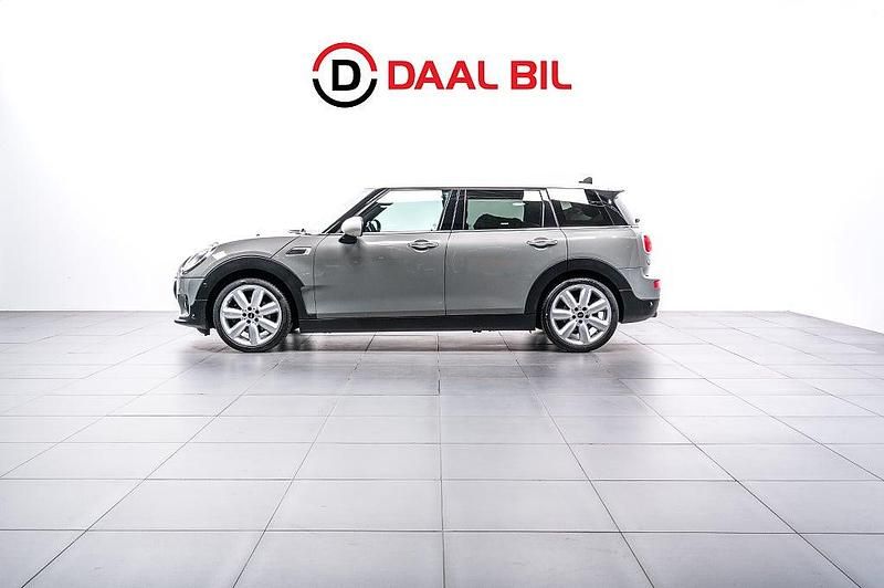 Grå Begagnad 2017 Mini Clubman Pepper Kombi | 189 700 kr (Bra pris) - Bild 1/4