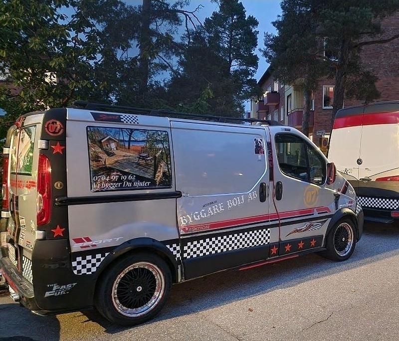 Begagnad 2011 Opel Vivaro Minibuss | 35 000 kr (Superpris) - Bild 1/1