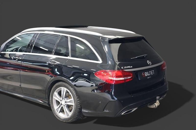Begagnad Mercedes C220 AMG 170 HK (125 kW) 2018 Svart Kombi