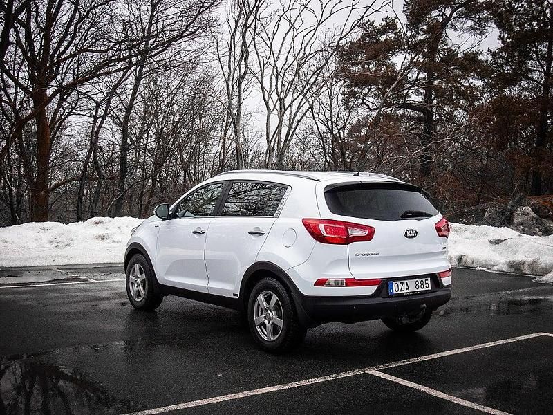 Begagnad Kia Sportage EX 184 HK (135 kW) 2013 Vit SUV