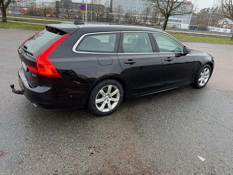 Begagnad 2021 Volvo V90 Kombi | 224 000 kr (Superpris) - Bild 1/4