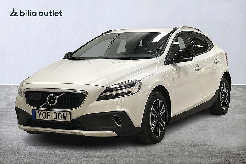 Vit Begagnad 2019 Volvo V40 Halvkombi | 169 900 kr (Bra pris) - Bild 1/4