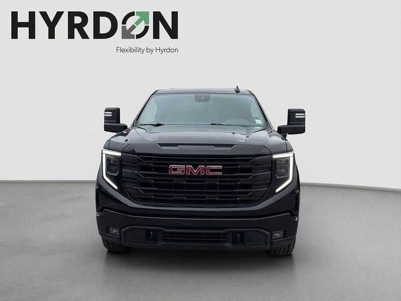 Begagnad GMC Sierra 305 HK (224 kW) 2024 Svartmetallic Pickup