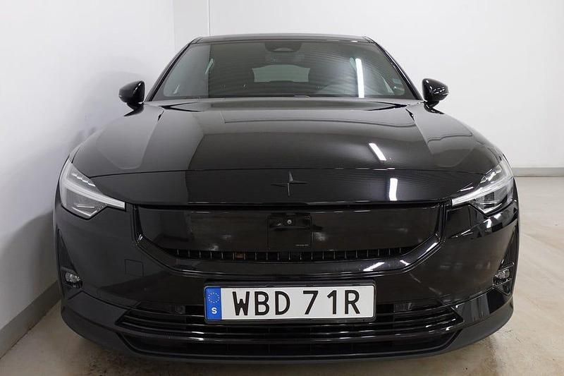 Begagnad Polestar 2 Pilot 310 kW (422 HK) 2023 Svart Halvkombi