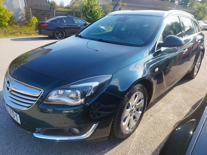 Grön Begagnad 2014 Opel Insignia Business Kombi | 84 900 kr (Marknadspris) - Bild 1/3