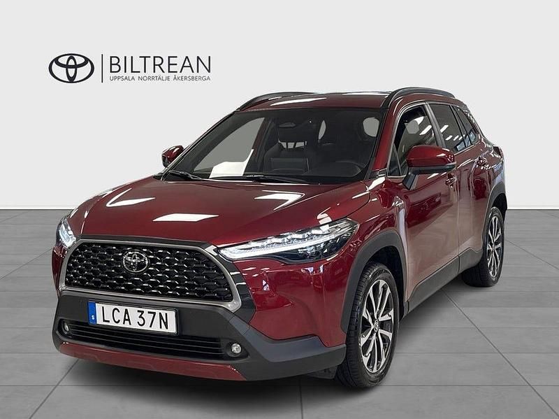 Röd Begagnad 2024 Toyota Corolla Cross Executive SUV | 424 000 kr (Lite dyr) - Bild 1/4