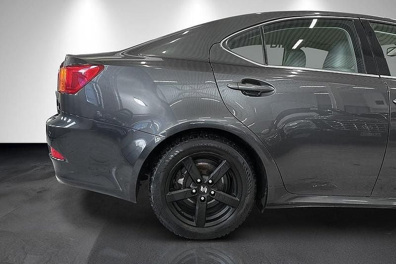 Begagnad Lexus IS250 Luxury Line 208 HK (152 kW) 2009 Mörkgrå Sedan