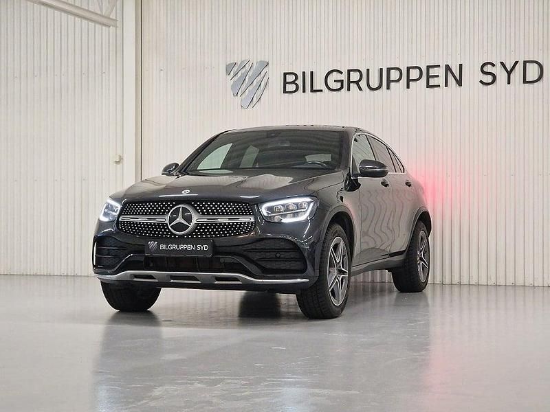 Begagnad Mercedes GLC300e AMG 306 HK (225 kW) 2022 Grå SUV