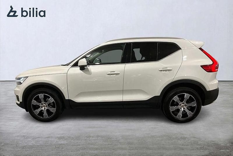 Begagnad Volvo XC40 Inscription 192 HK (141 kW) 2019 Vit SUV
